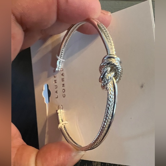 LC Lauren Conrad Silver Knot Bracelet - Picture 4 of 5